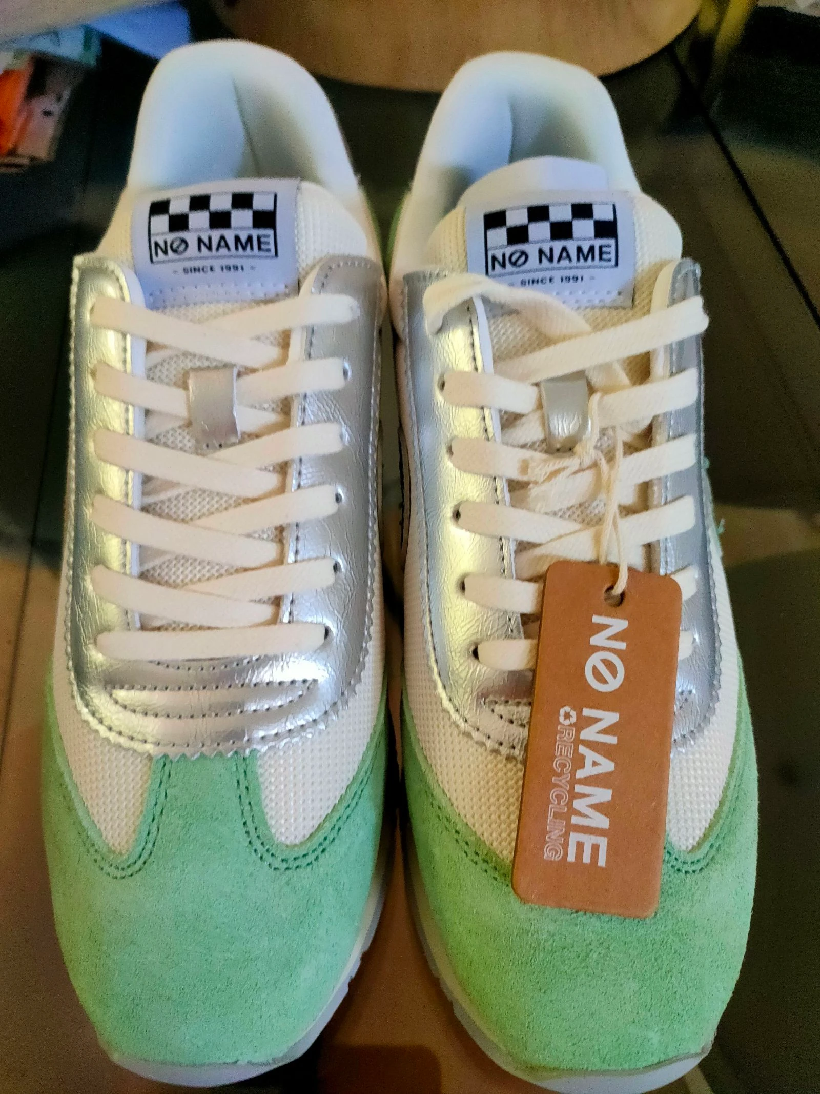 Tênis de basquete para mulher marca No Name tamanho 39, cor branco e verde menta e cinza prateado – photo 8